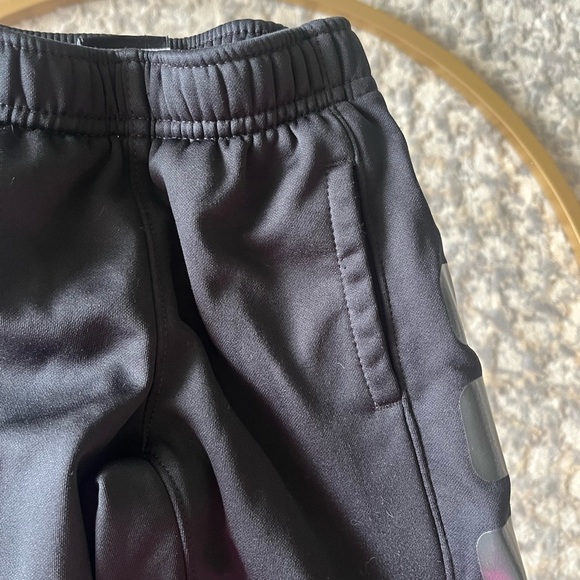 EUC Nike Elite Kids Therma-Fit Black Athletic Sweat Pants, 3T - Picture 4 of 7